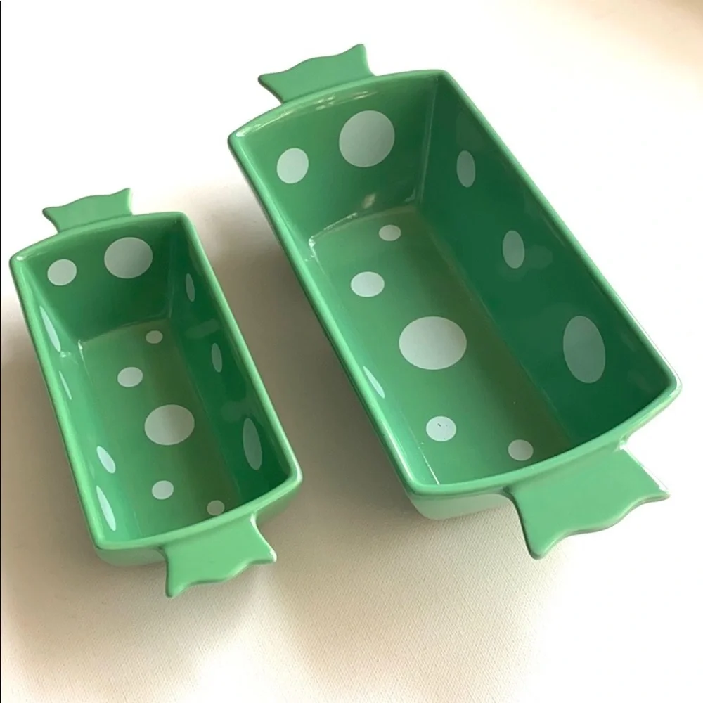 Nantucket pottery polka